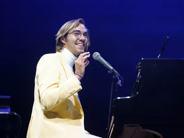 François-Henri, artiste sélectionné par France Bleu lors du concert Nouvelle Scène de Radio France ​ © Christophe Abramowitz/Radio France