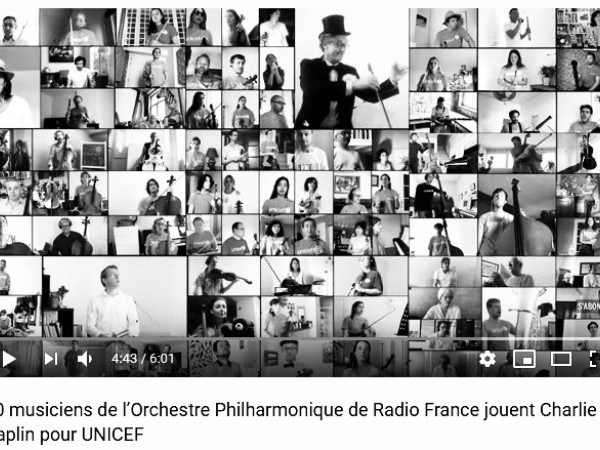 100 musiciens de l’Orchestre Philharmonique de Radio France jouent Charlie Chaplin pour UNICEF